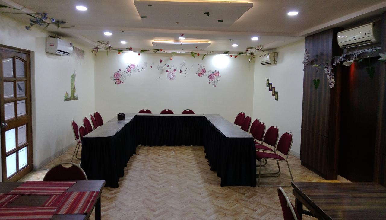 Hotel Ritz Pune Dış mekan fotoğraf